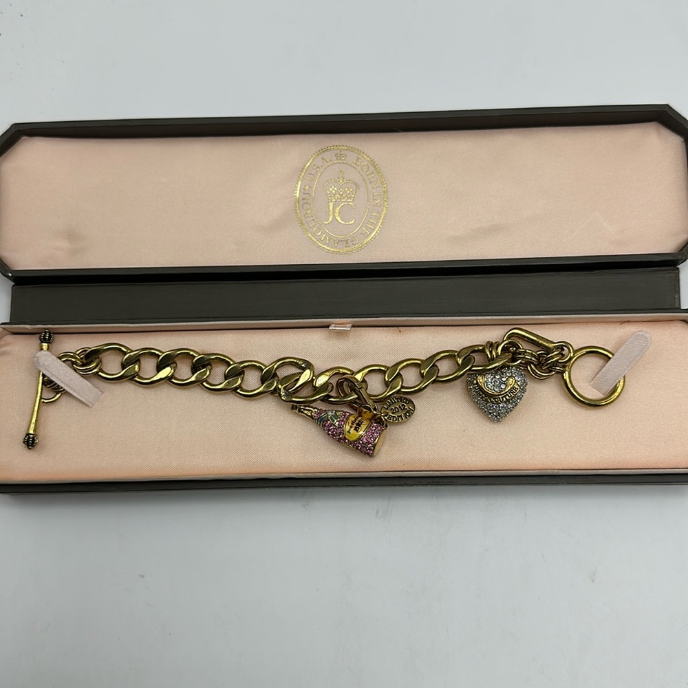 Juicy couture charm bracelet with 2012 charm